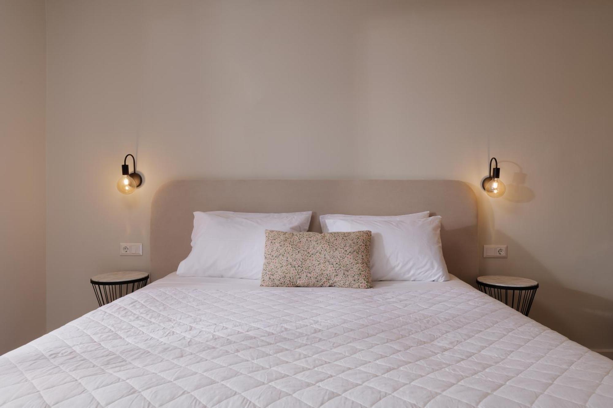Dominoes Corfu Aparthotel 3*